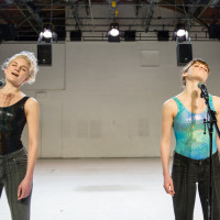 Eins Zwo (2013) © Nellie de Boer Lisa Vereertbrugghen 